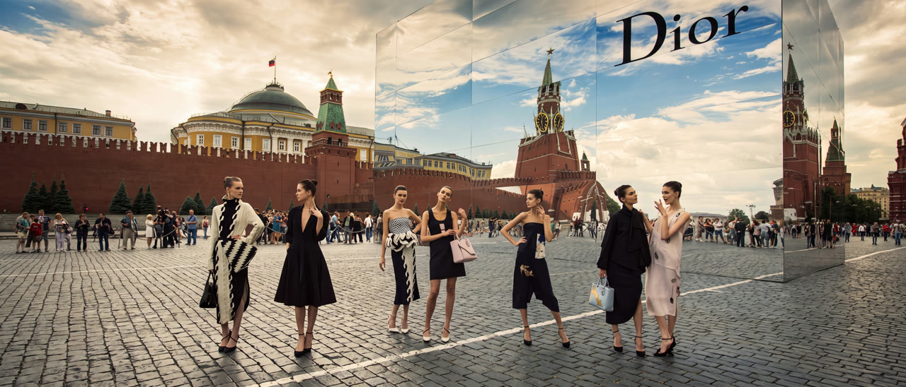 DIOR — FASHION SHOW (RED SQUARE, MOSCOW)